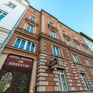 Hotel-pension Am Siegestor Maison d'hôtes Munich